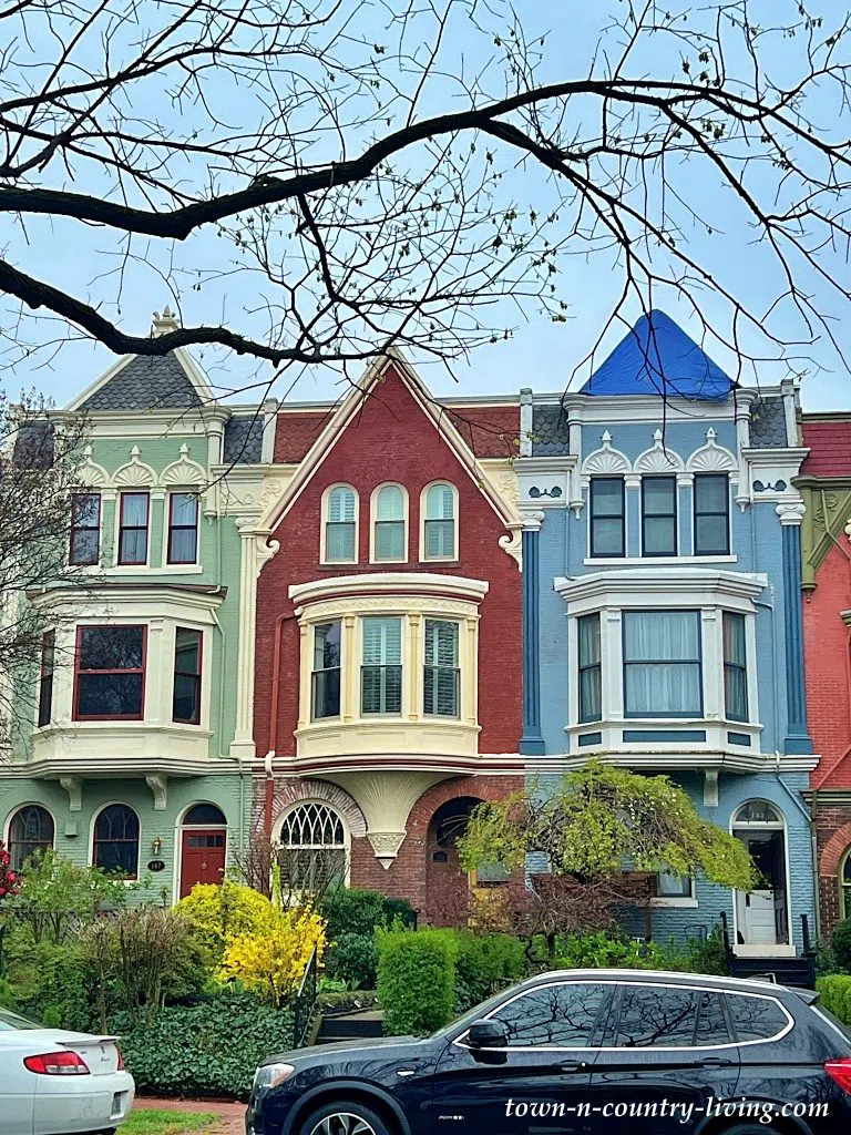 Capitol Hill, Washington DC: Marble Power and Pastel Rowhouses