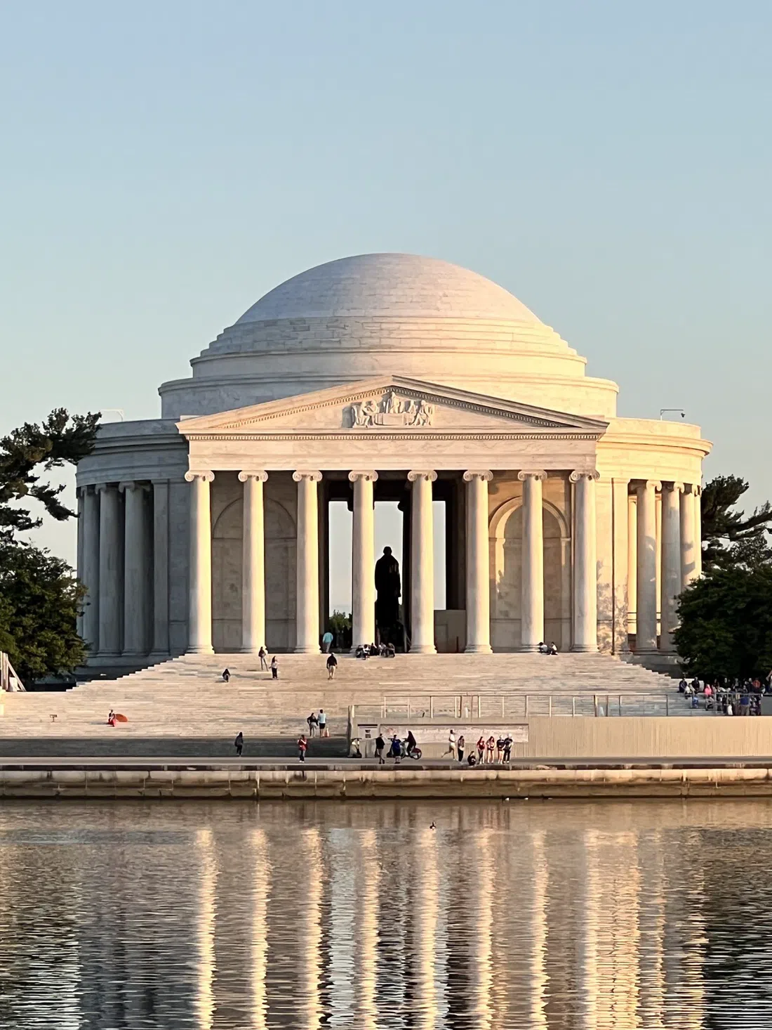 Tidal Basin memorial loop (Jefferson, FDR and Martin Luther King Jr. Memorials), Washington