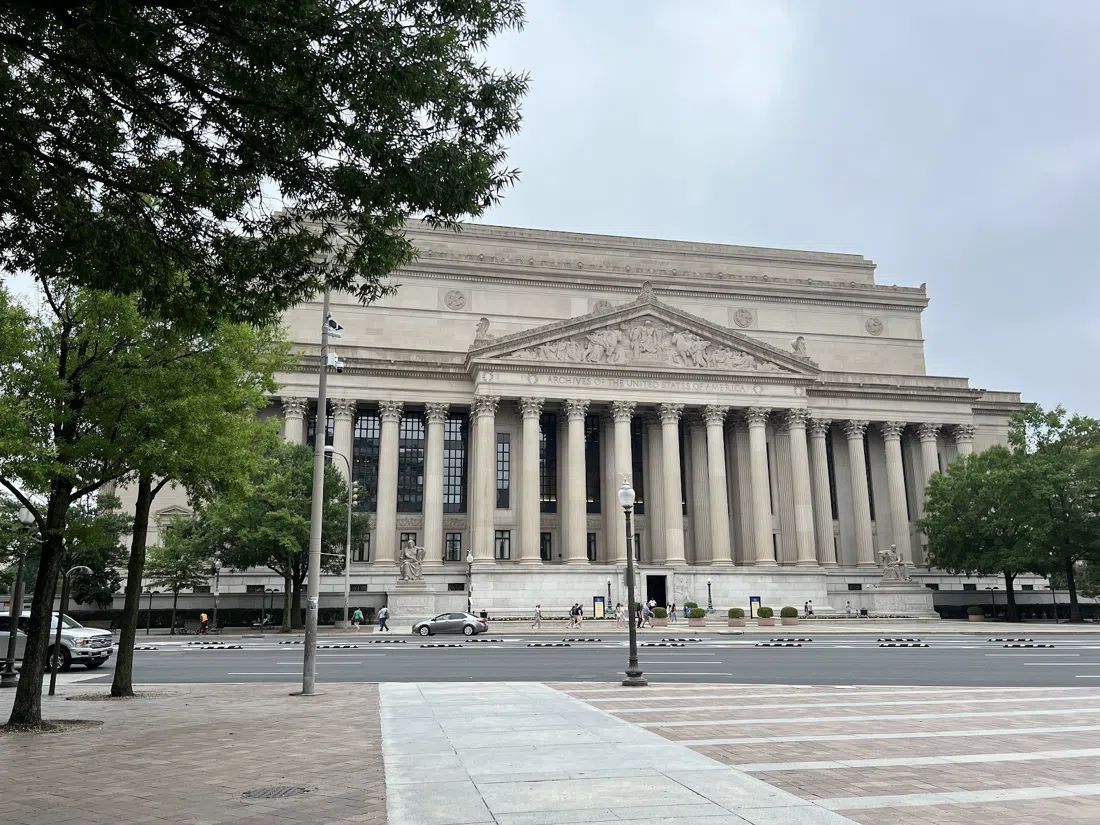 National Archives Museum — Rotunda & Research Room, Washington