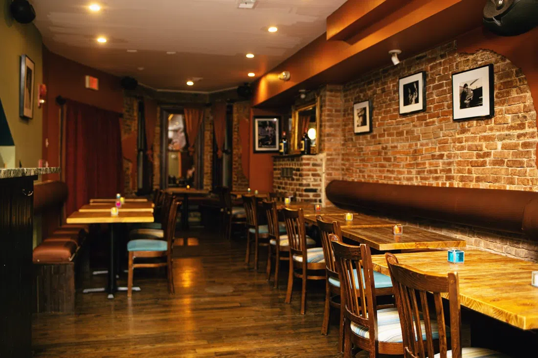 JoJo Restaurant and Bar, Washington