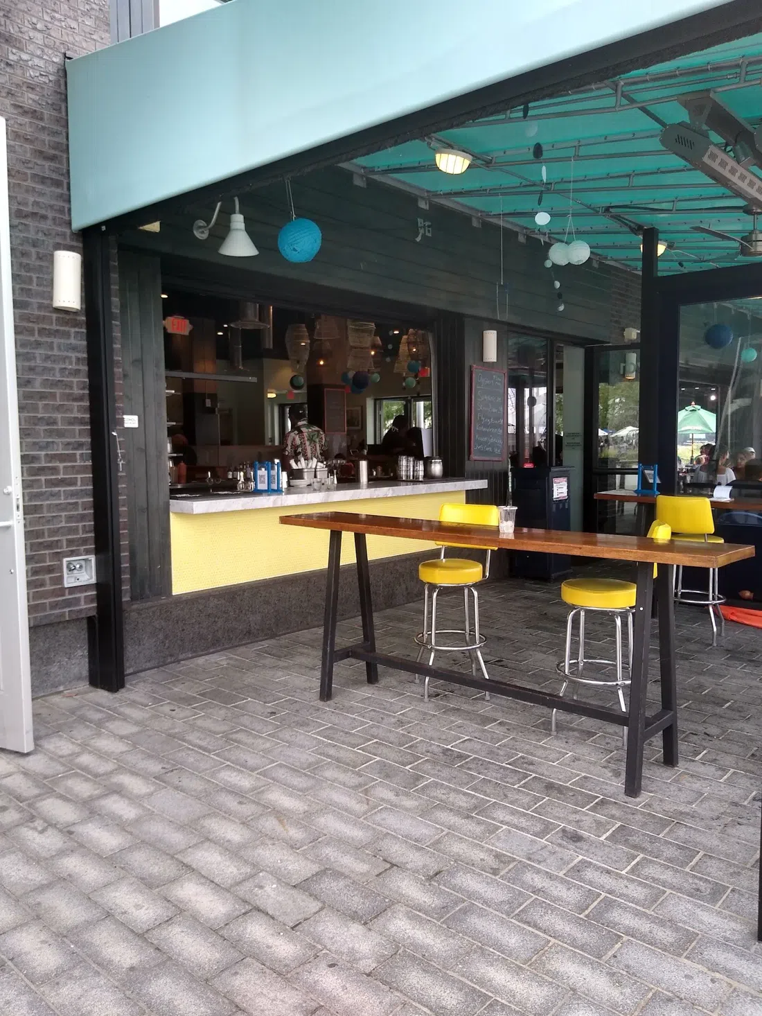 Hank's Oyster Bar on the Wharf, Washington