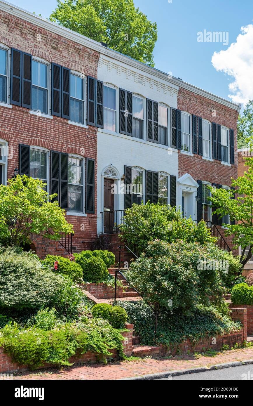 Casas adosadas de la era federal en Wisconsin Avenue, Georgetown