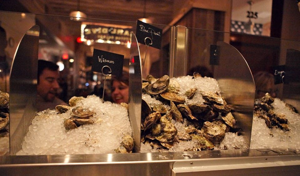 Pearl Dive Oyster Palace, Washington