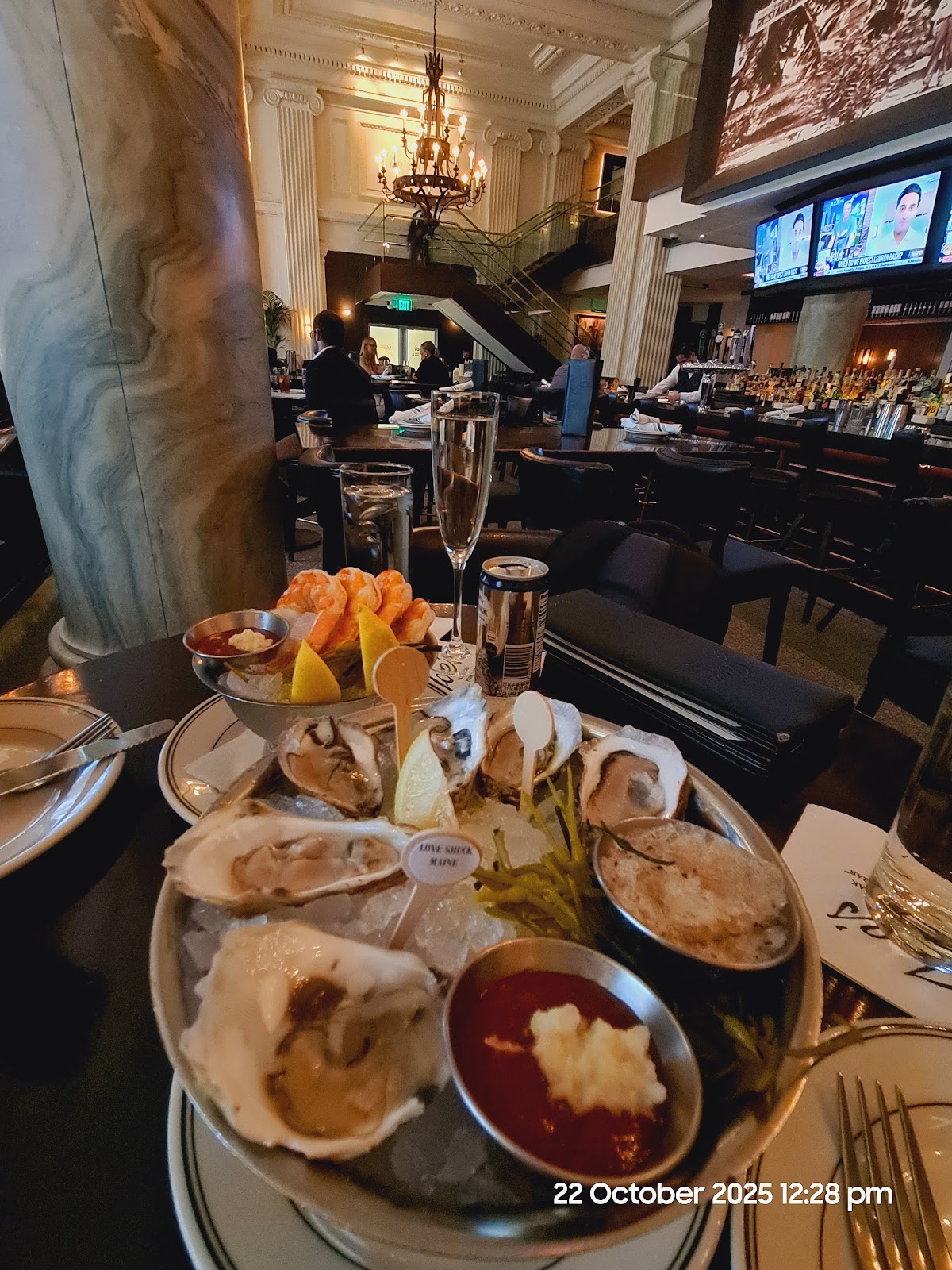 Joe's Seafood, Prime Steak & Stone Crab — photo 3
