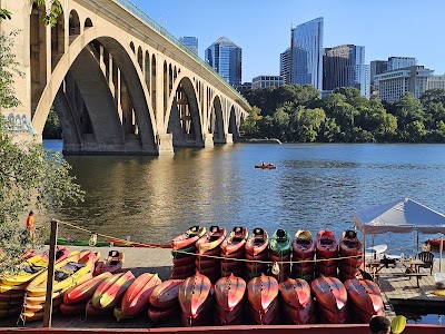 Kayaking the Potomac