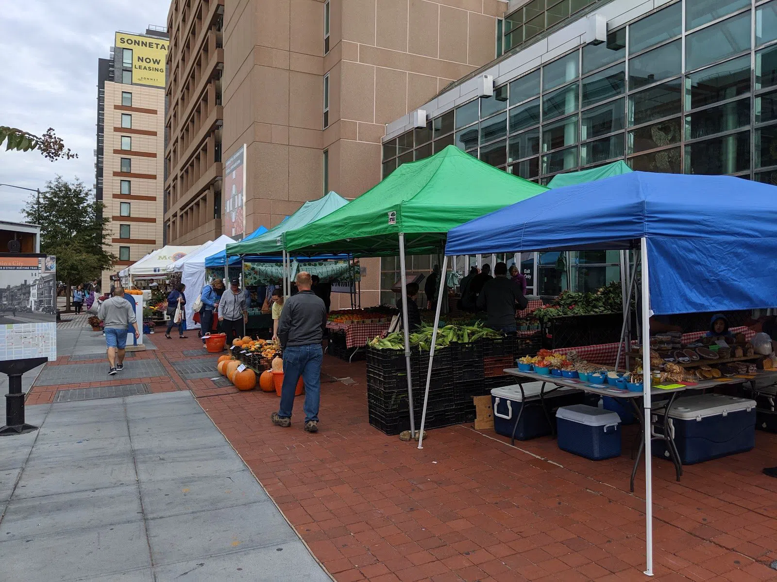 14&U Farmers Market, Washington